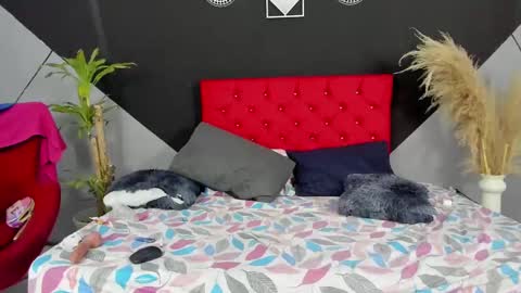 Snapshot of isabella_fire96 chatting on 10, 3, 2025 isabella_fire96 online show from 10, 3, 2025