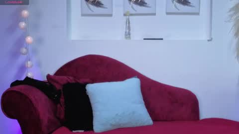 Snapshot of isabella_lt chatting on 11, 5, 2026 online show from 11, 5, 2026