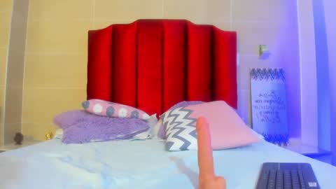 Snapshot of isabella_montez chatting on 23, 1, 2025 isabella montez online show from 23, 1, 2025