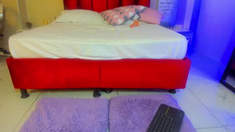 Snapshot of isabella_montez chatting on 28, 1, 2025 isabella montez online show from 28, 1, 2025