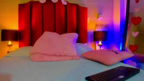 Snapshot of isabella_montez chatting on 19, 2, 2025 isabella montez online show from 19, 2, 2025