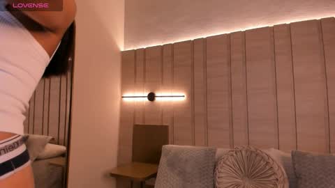 Snapshot of isabella_roberts13 chatting on 11, 9, 2025 isa online show from 11, 9, 2025