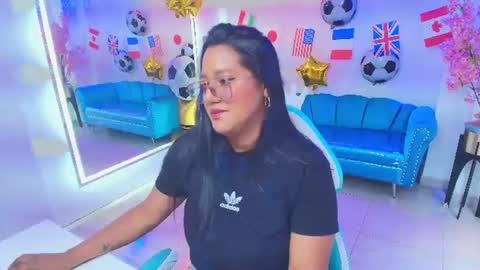 Isabella  online show from 22, 6, 2026