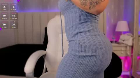 Snapshot of isabella_santamaria chatting on 27, 10, 2025 Isa online show from 27, 10, 2025