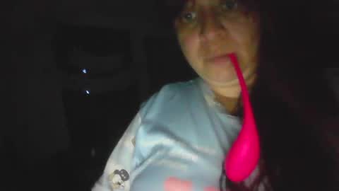 isabellaa_hills_ online show from 7, 1, 2026