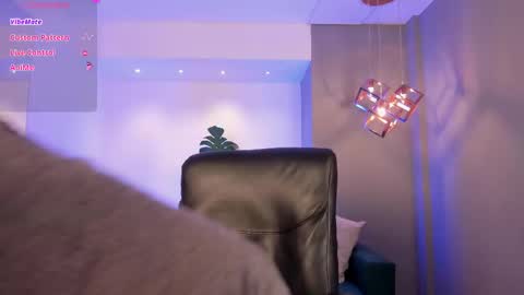 Isabella  Everyday From 0530 to 1430 Col Time online show from 25, 2, 2025