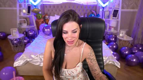 Snapshot of isabellafoxyy chatting on 10, 1, 2025 Marina online show from 10, 1, 2025