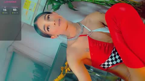 isabellagirs online show from 24, 4, 2026