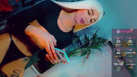 isabellagirs online show from 15, 5, 2026