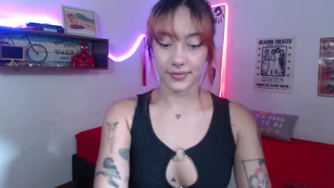 Snapshot of isabellakoff chatting on 8, 11, 2025 Tati - online show from 8, 11, 2025