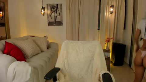 ISABELLA  online show from 14, 5, 2026