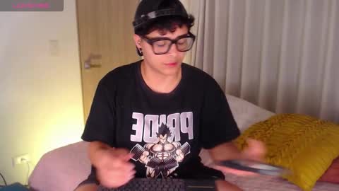 Isabella Mout  online show from 13, 3, 2026