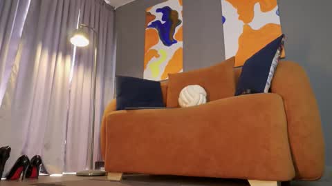 Help me with your follow independent model isabela online show from 15, 3, 2026