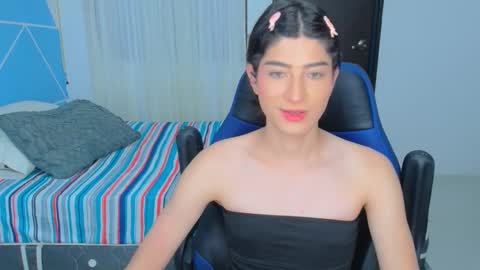 Snapshot of isabellaqueens chatting on 9, 10, 2025 ISABELLA QUEENS online show from 9, 10, 2025