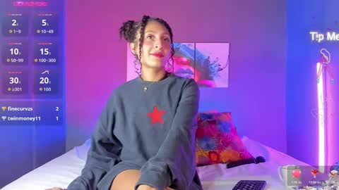 Isabella online show from 16, 10, 2025