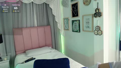 Isabelle Daza online show from 28, 3, 2026