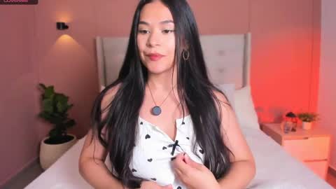 Isabelle Diaz online show from 24, 3, 2026