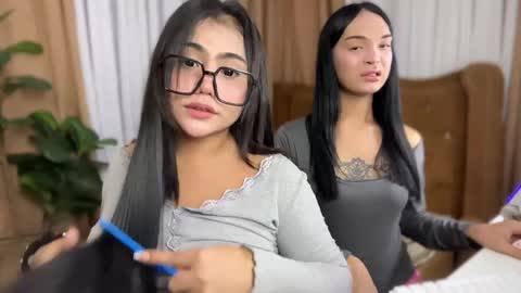 Snapshot of isabellizacums chatting on 2, 6, 2026 isabelliza princess online show from 2, 6, 2026