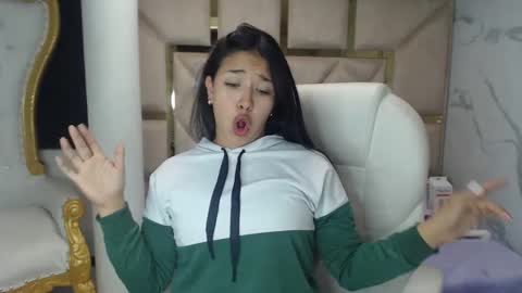 Snapshot of isabellrodriguez18 chatting on 7, 3, 2025 isabellrodriguez18 online show from 7, 3, 2025