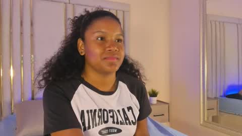 Isabellsmmith online show from 15, 10, 2025