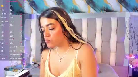 Snapshot of isadiazz chatting on 22, 6, 2026 Isa online show from 22, 6, 2026