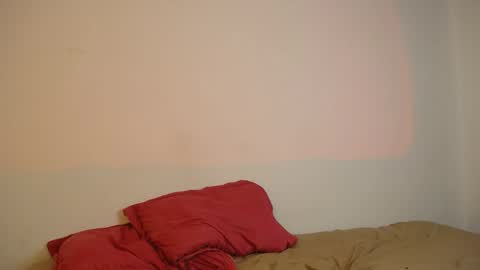  ISADORA  online show from 22, 10, 2025