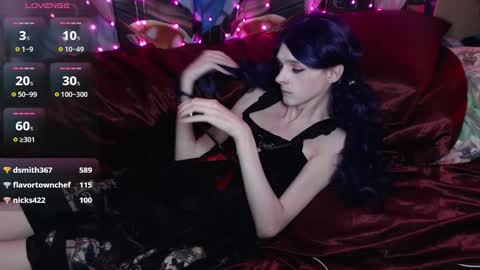 Snapshot of iselestias chatting on 1, 10, 2025 Sele online show from 1, 10, 2025