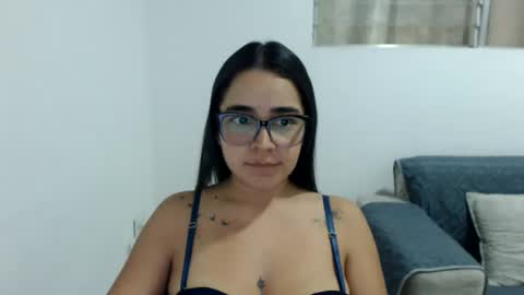 Snapshot of isemma chatting on 29, 6, 2026 Emma online show from 29, 6, 2026