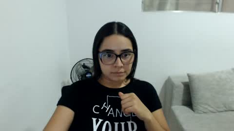 Snapshot of isemma chatting on 16, 7, 2026 Emma online show from 16, 7, 2026