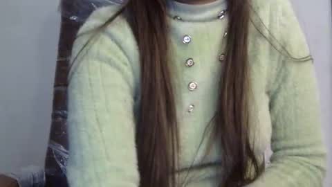 Snapshot of ishika_ishu chatting on 4, 12, 2025 ishika_ishu online show from 4, 12, 2025