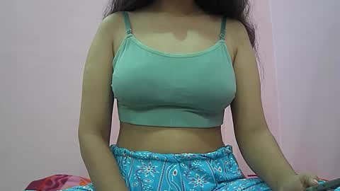 Snapshot of ishika_singh_ chatting on 16, 10, 2025 ishika_singh_ online show from 16, 10, 2025