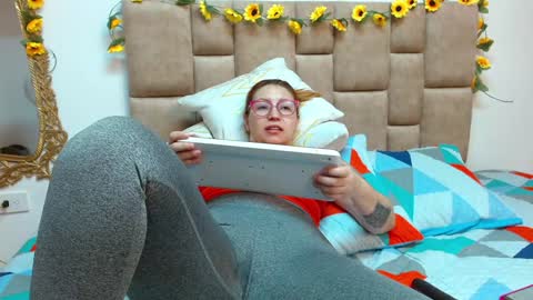 isisduzan online show from 9, 12, 2024