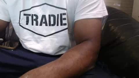 islandboi_88 online show from 22, 11, 2025