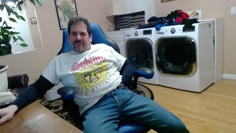 Jim online show from 8, 1, 2025