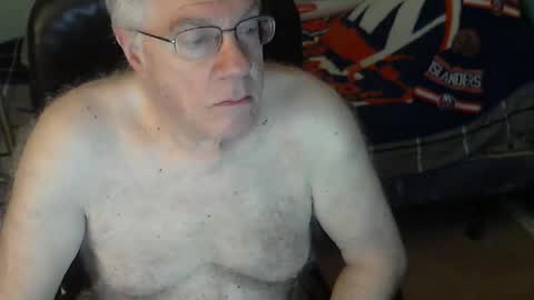 Snapshot of islesman22 chatting on 24, 4, 2026 islesman22 online show from 24, 4, 2026