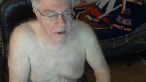 Snapshot of islesman22 chatting on 25, 4, 2026 islesman22 online show from 25, 4, 2026