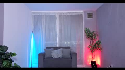 Julyane online show from 20, 10, 2025