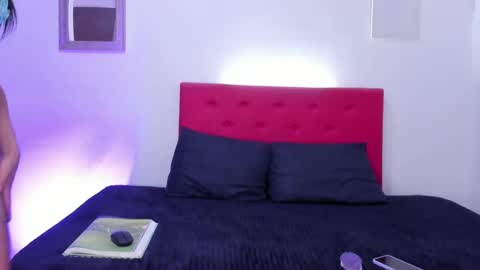 Snapshot of issa_kitty chatting on 12, 12, 2024 issa_kitty online show from 12, 12, 2024