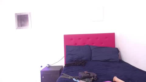 Snapshot of issa_kitty chatting on 24, 12, 2024 issa_kitty online show from 24, 12, 2024