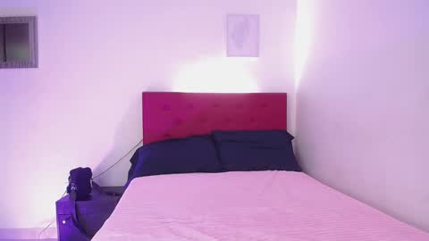 Snapshot of issa_kitty chatting on 29, 12, 2024 issa_kitty online show from 29, 12, 2024