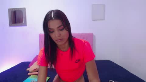 Snapshot of issa_kitty chatting on 25, 2, 2025 issa_kitty online show from 25, 2, 2025