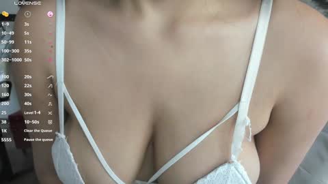 Snapshot of issa_nassar chatting on 12, 12, 2024 Issa online show from 12, 12, 2024