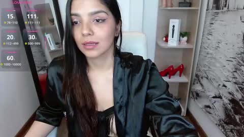 Snapshot of issa_nassar chatting on 12, 3, 2025 Issa online show from 12, 3, 2025