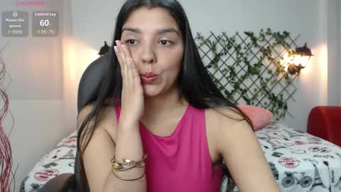 Snapshot of issa_nassar chatting on 10, 9, 2025 Issa online show from 10, 9, 2025