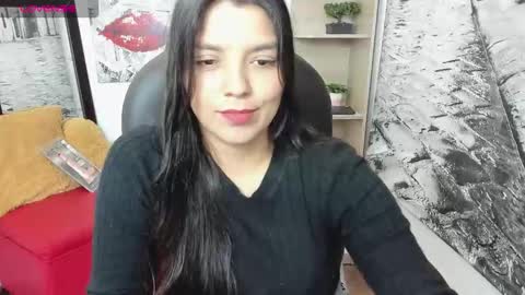 Snapshot of issa_nassar chatting on 13, 11, 2025 Issa online show from 13, 11, 2025