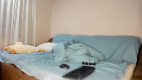 Issabelle online show from 1, 2, 2025