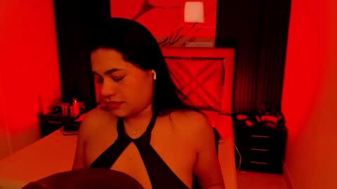 Snapshot of issafoxx chatting on 21, 10, 2025 Issafoxx online show from 21, 10, 2025