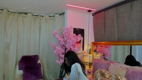 Iseey online show from 24, 12, 2024