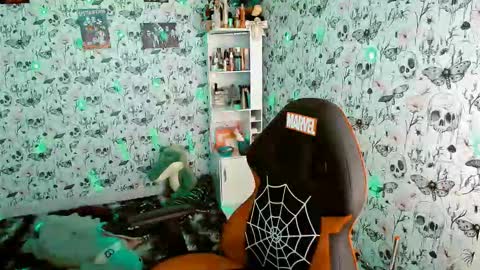 Yiz online show from 7, 3, 2026