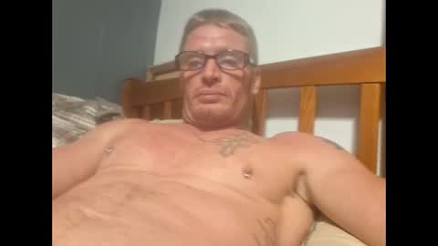 Snapshot of istillridemybmxbike chatting on 18, 9, 2025 istillridemybmxbike online show from 18, 9, 2025